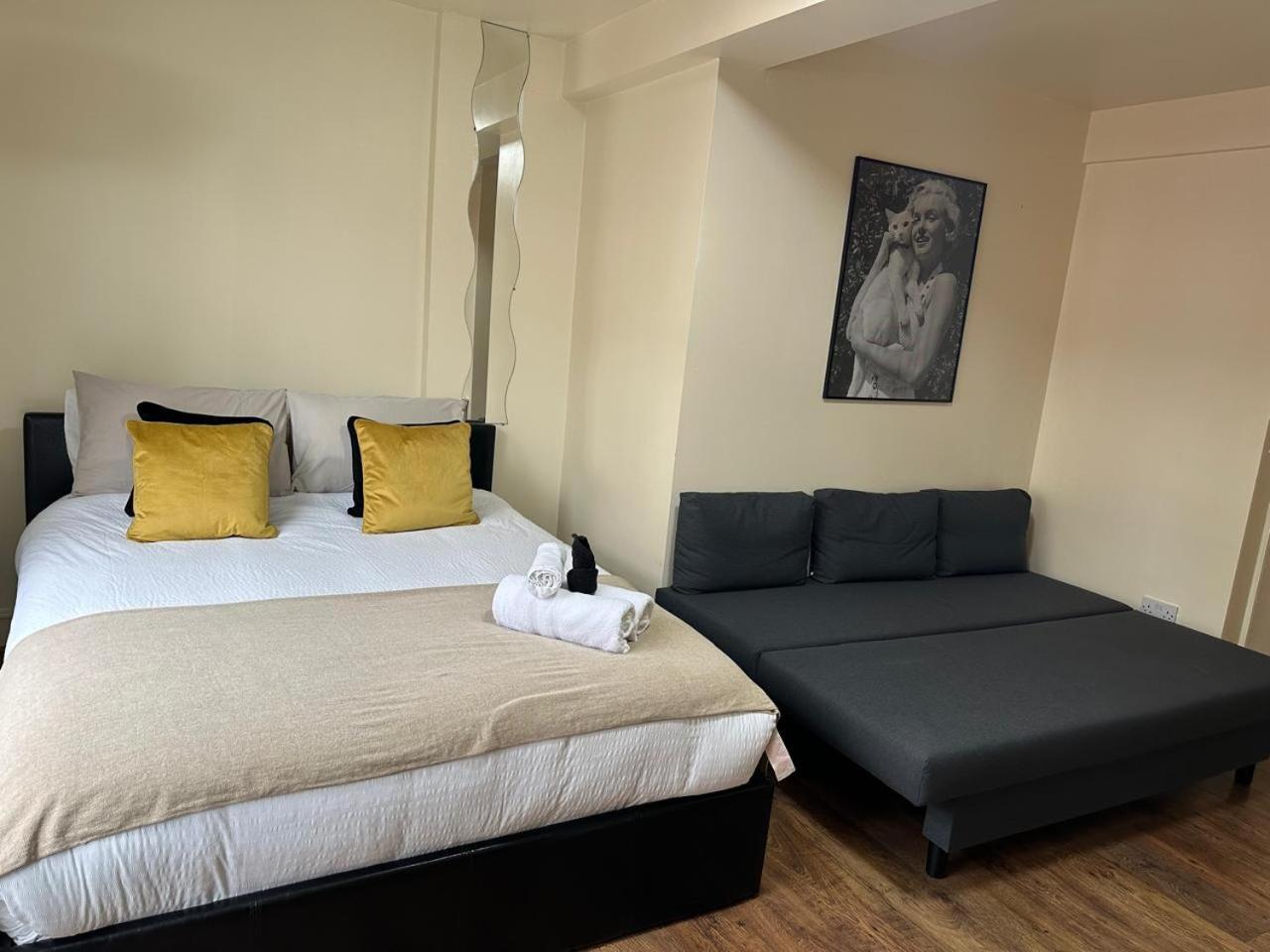 Ensuite Room Shoreditch ลอนดอน ภายนอก รูปภาพ